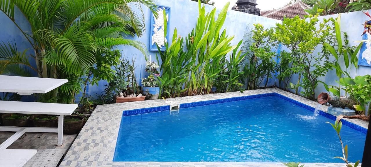 Turtle Island Homestay Санур Екстер'єр фото